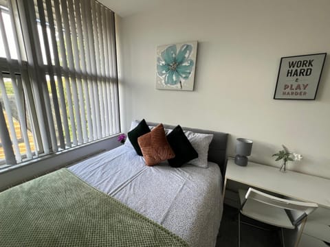 3 Bedroom Flat in Town Centre Wellingborough Apartment in Wellingborough