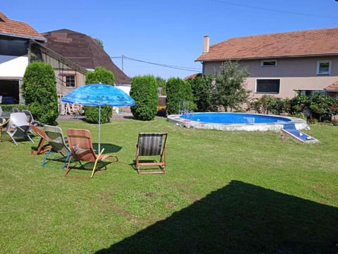 TopHil kuća, Valjevo Apartment in Serbia