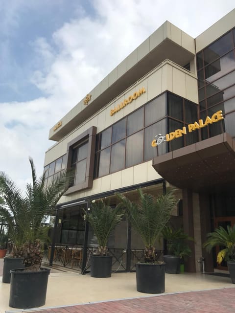 Facade/entrance, On site