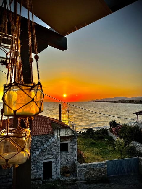 Property building, Day, People, Natural landscape, View (from property/room), Balcony/Terrace, Seating area, On site, Guests, Mountain view, Sea view, Seasons, Location, Sunset, children, group of guests, Family