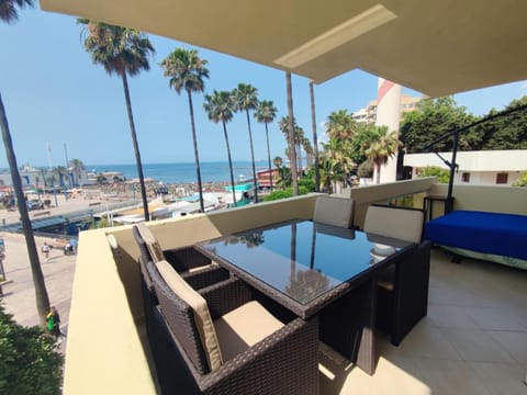 Natural landscape, View (from property/room), Balcony/Terrace, Beach, Sea view