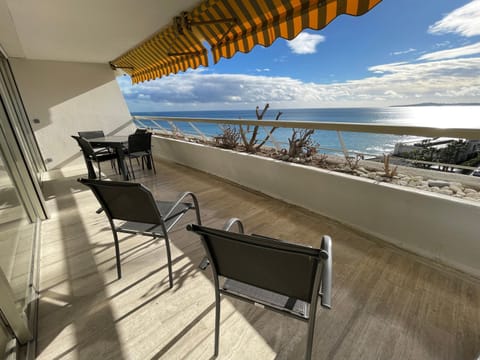 Patio, Sea view