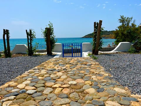 Casale fronte mare - villa with swimming pool in front of the beach Villa in Sardinia