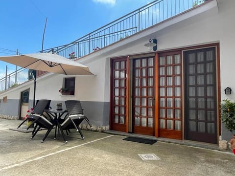 Property building, Inner courtyard view