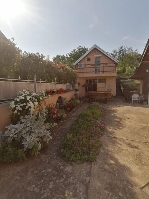 KOD BAKE Apartment in Vojvodina