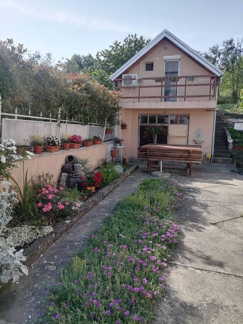 KOD BAKE Apartment in Vojvodina