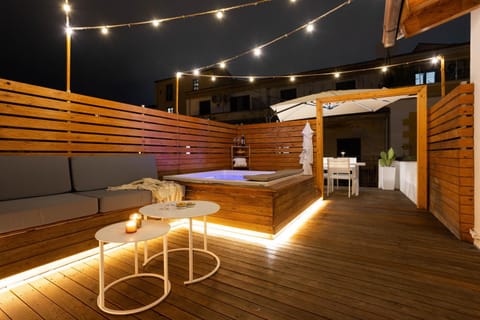 Hot Tub, Balcony/Terrace
