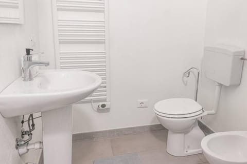 Toilet, Bathroom, bidet