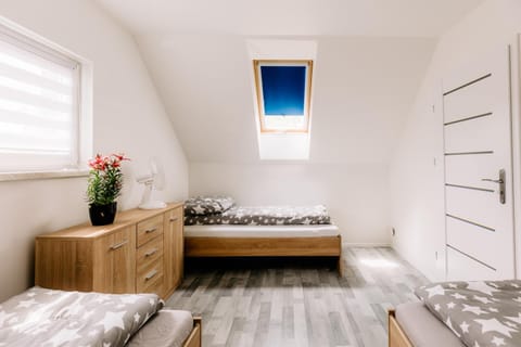 Domki Sasino - nowe, komfortowe, całoroczne domki nad morzem "Ranczo Sasino" House in Pomeranian Voivodeship