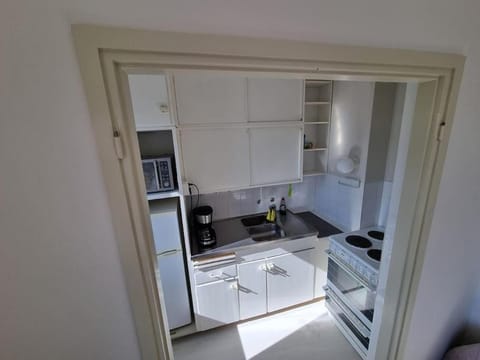 6. kerroksen yksiö lähellä matkakeskusta. Apartment in Finland