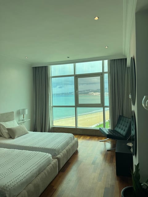 Bed, Bedroom, Sea view