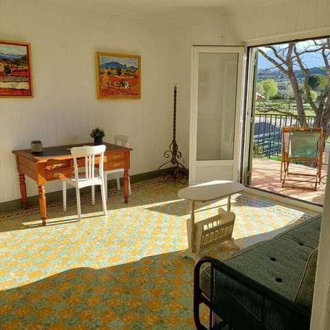 Mon Ventoux House in Provence-Alpes-Côte d'Azur