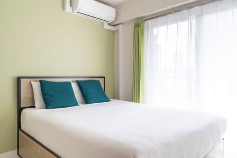 Bed, Bedroom, air conditioner