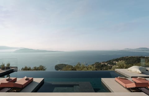 Day, Natural landscape, View (from property/room), Balcony/Terrace, Pool view, Sea view, Swimming pool, Swimming pool, sunbed
