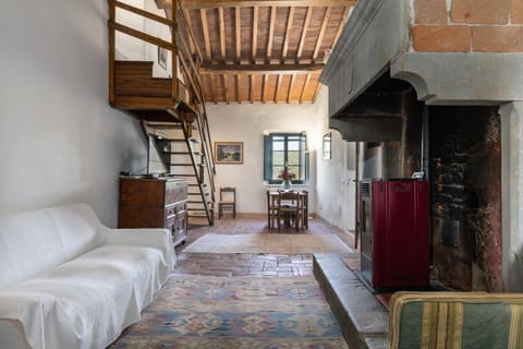 Casa Marina Apartment in Tuscany