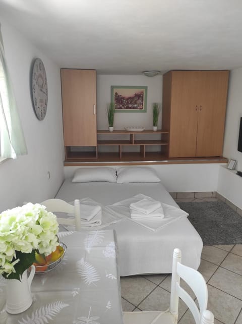 Studio Apartment Petrov Apartment in Šibenik