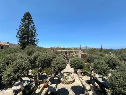 Koumos Farm Stay in Crete