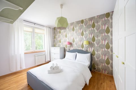 Bed, Photo of the whole room, Bedroom, towels, wardrobe