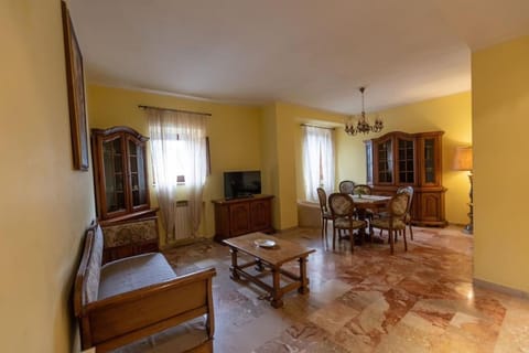 Caldora Apartment Apartment in L'Aquila