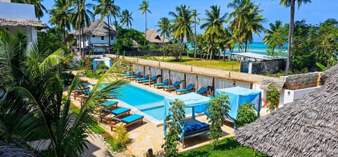 Natural landscape, Garden view, Pool view, Swimming pool, Swimming pool, sunbed