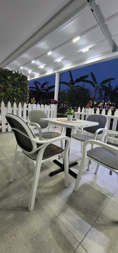 Garden, Balcony/Terrace, Garden view