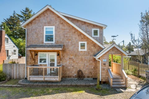 Osprey Nest MCA#50080 House in Manzanita