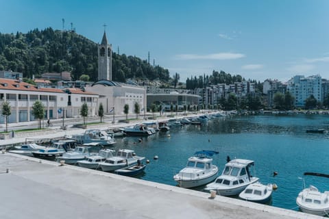 Day, Balcony/Terrace, City view