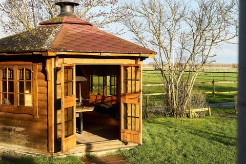 Property building, Inner courtyard view