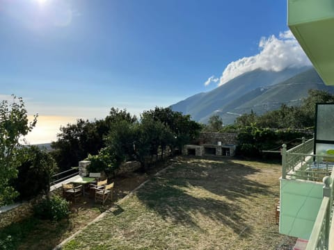 Day, Natural landscape, Balcony/Terrace, Mountain view