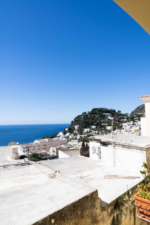 Day, Natural landscape, Balcony/Terrace, Sea view