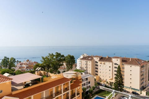 Photo of the whole room, Sea view, Street view