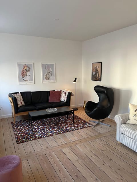 Stor lejlighed i smørhullet af Odense centrum House in Svendborg