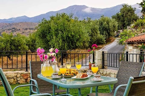 Pomogna house House in Crete