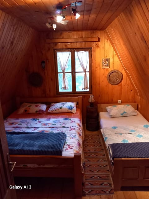 Vikendica Malović House in Montenegro