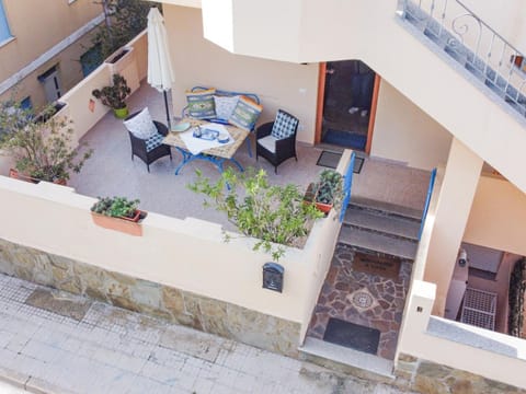 Property building, Patio