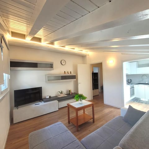 Light on Lake Iseo Apartment in Province of Brescia