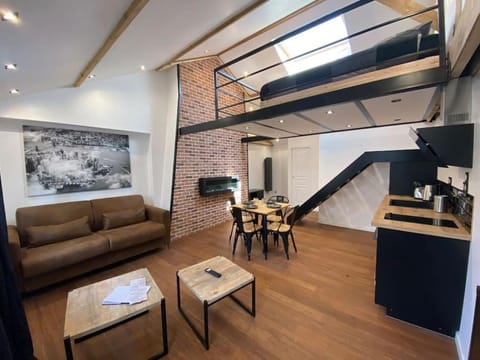 Loft: Le New-York Apartment in Rouen