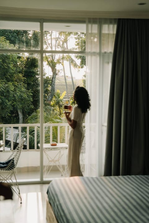 Bed, People, Photo of the whole room, Bedroom, Guests