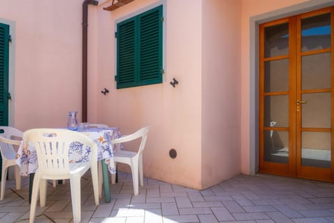 Property building, Patio