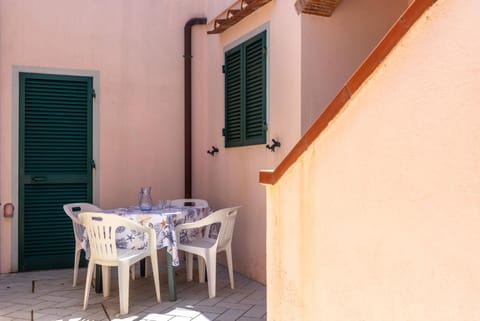 Property building, Patio