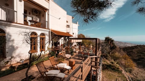 Property building, Patio, Natural landscape, Balcony/Terrace, Sea view