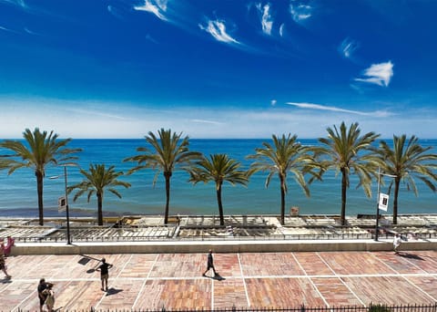 View (from property/room), Balcony/Terrace, Sea view