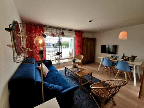 KER HERA.Bain de lumière à ETEL Apartment in Étel