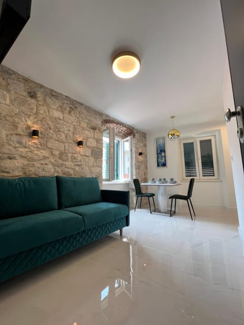 Madonna Apartment in Split