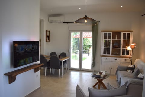 House Of Liberty House in Halkidiki