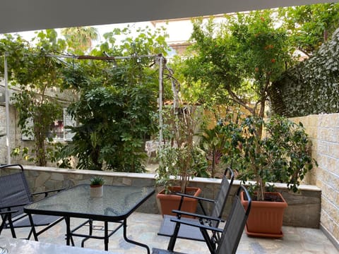 Garden, Balcony/Terrace, Garden view