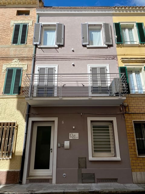 Day, Balcony/Terrace