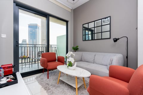 View (from property/room), Balcony/Terrace, Living room, Seating area