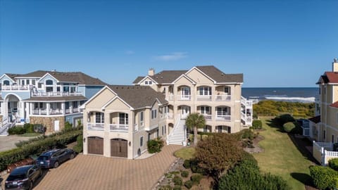 Heels in the Sand House in Corolla