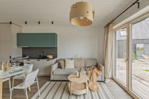Kitchen or kitchenette, Living room, Seating area, Dining area